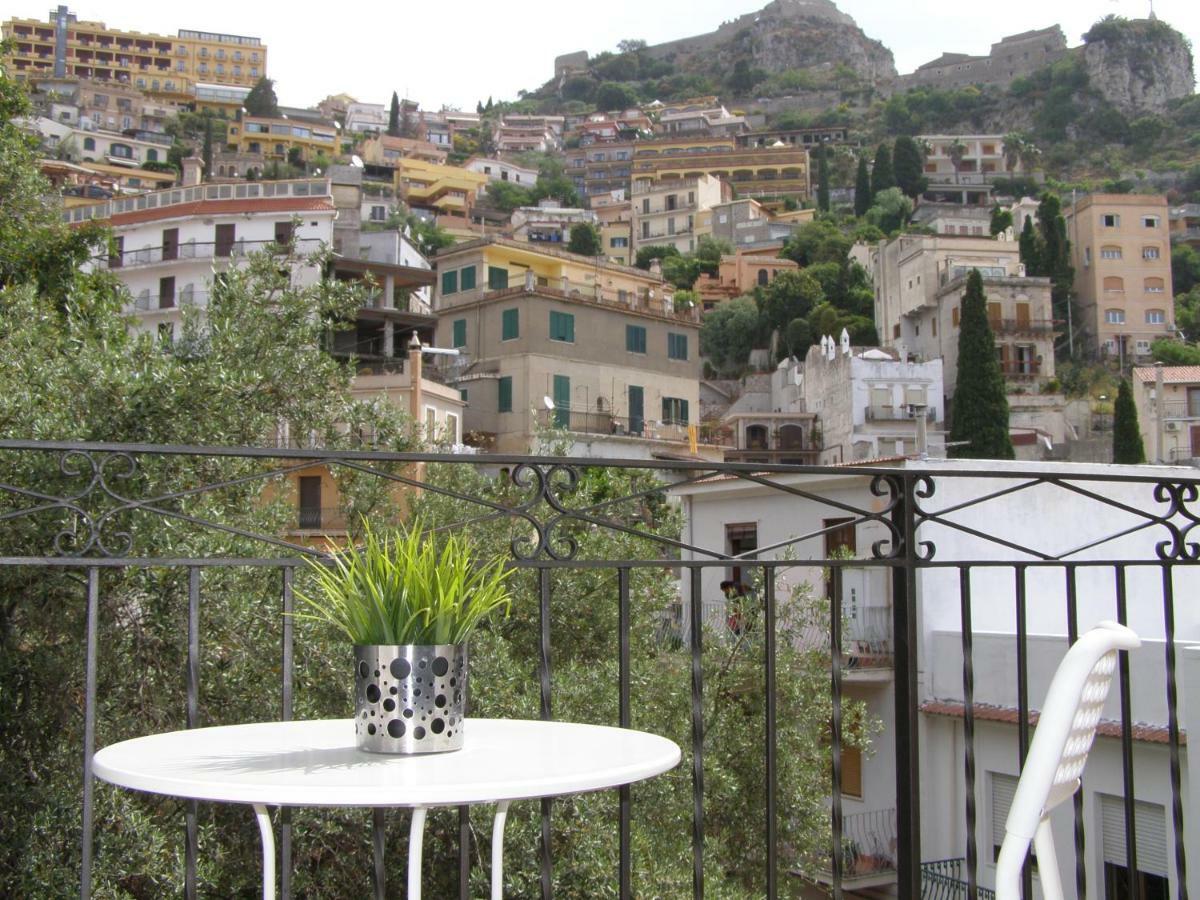Taormina Castle And Sea View Apartamento Exterior foto